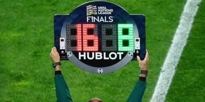 Các quy định mới nhất về luật thay người trong bóng đá