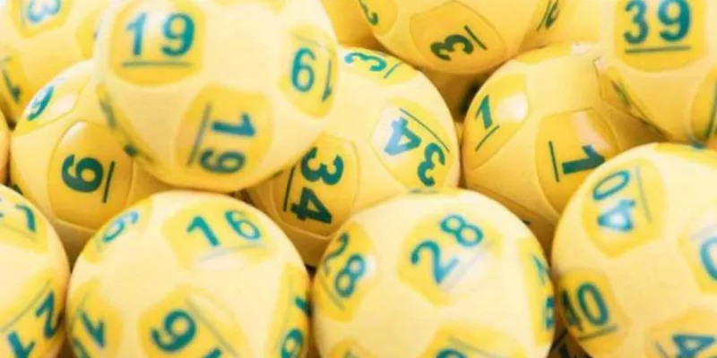 Các ví dụ minh họa về dàn đề tổng trên 10