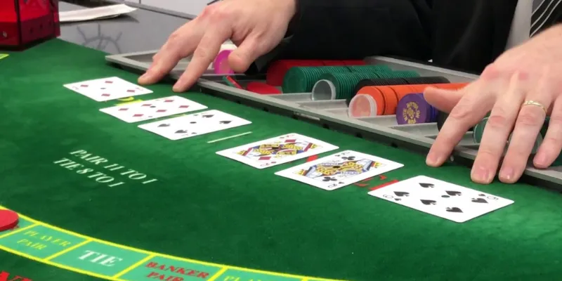 Khám phá luật chơi chi tiết của Baccarat